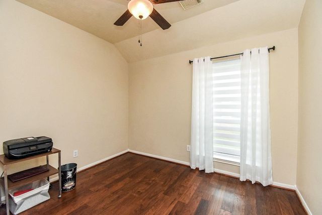 18025 Somerset Knolls, Houston, TX 77094