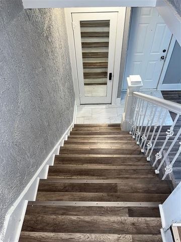 979 E Hollywood, Detroit, MI 48203