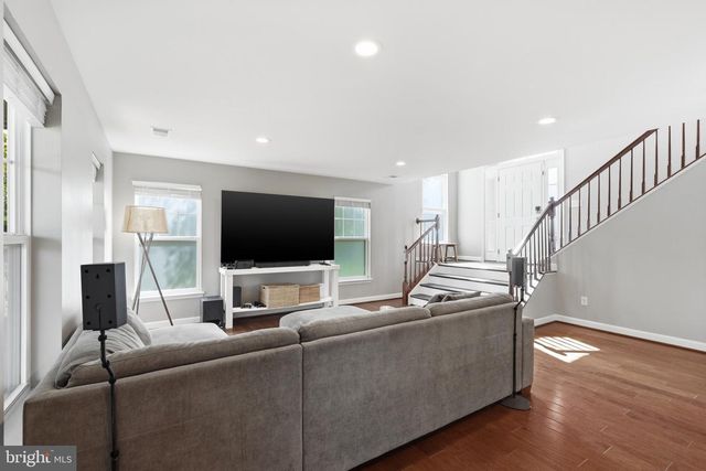 42628 BECKETT TER, Ashburn, VA 20148