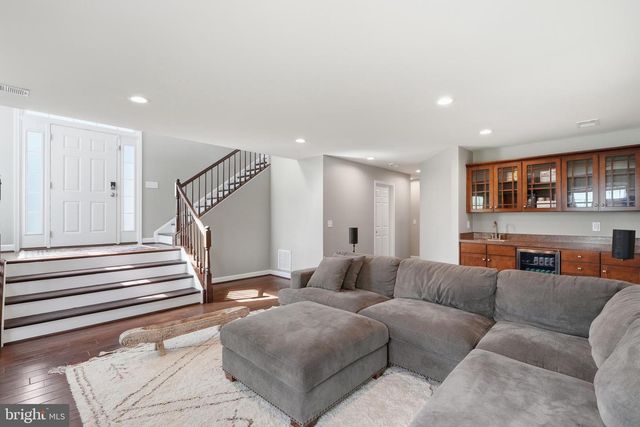 42628 BECKETT TER, Ashburn, VA 20148