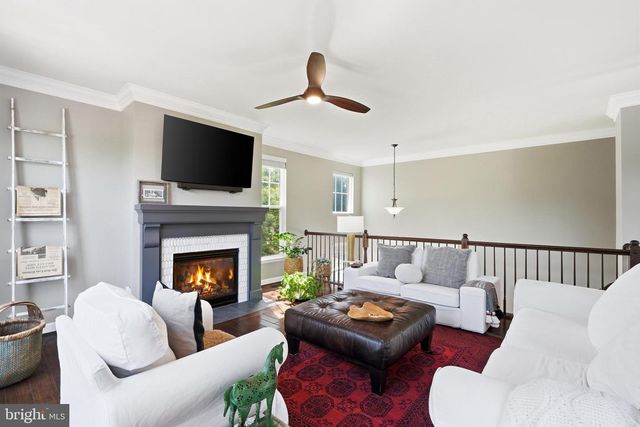 42628 BECKETT TER, Ashburn, VA 20148