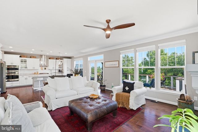 42628 BECKETT TER, Ashburn, VA 20148