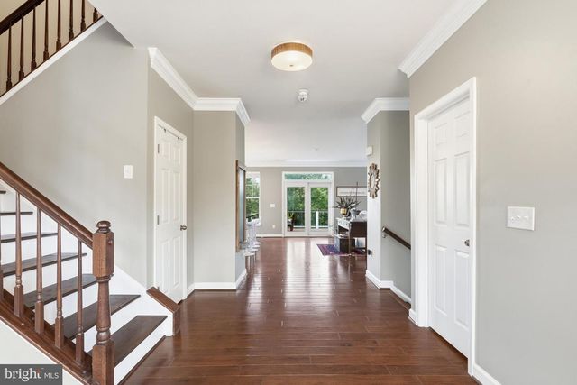 42628 BECKETT TER, Ashburn, VA 20148