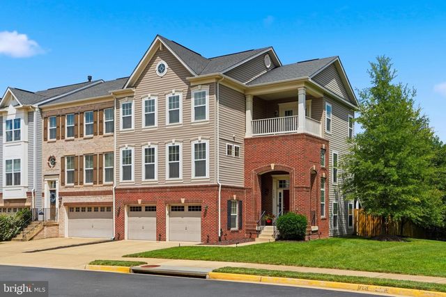 42628 BECKETT TER, Ashburn, VA 20148