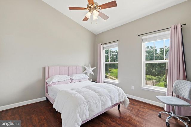 42628 BECKETT TER, Ashburn, VA 20148