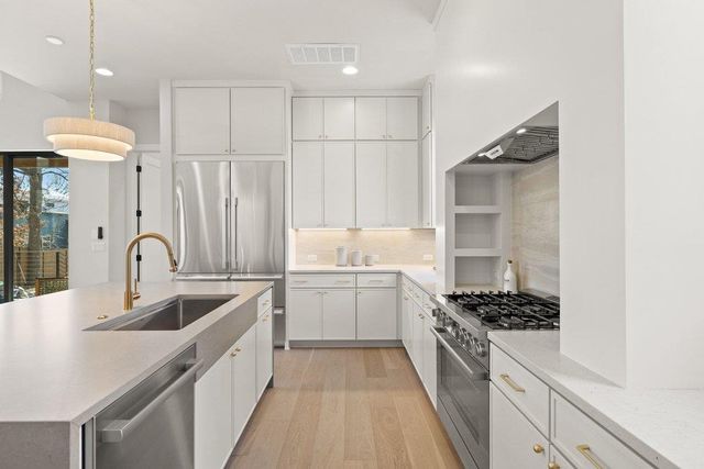 1209 Romeria DR, Austin, TX 78757