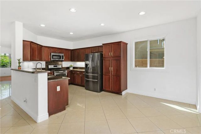 6765 Borges, Eastvale, CA 92880