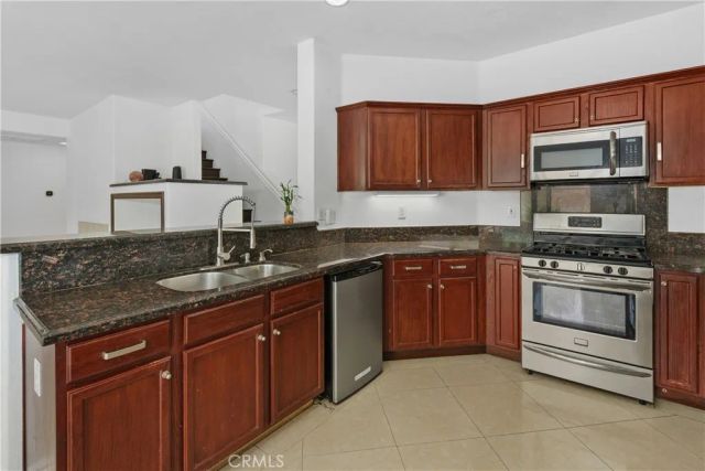 6765 Borges, Eastvale, CA 92880