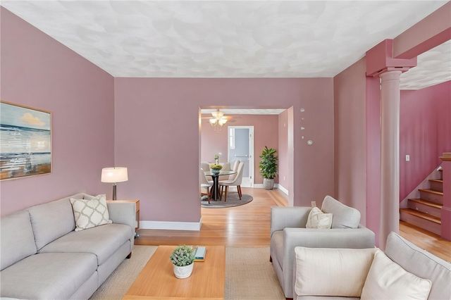 105 Park Avenue, Cranston, RI 02905