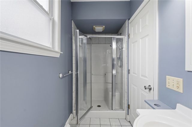 105 Park Avenue, Cranston, RI 02905