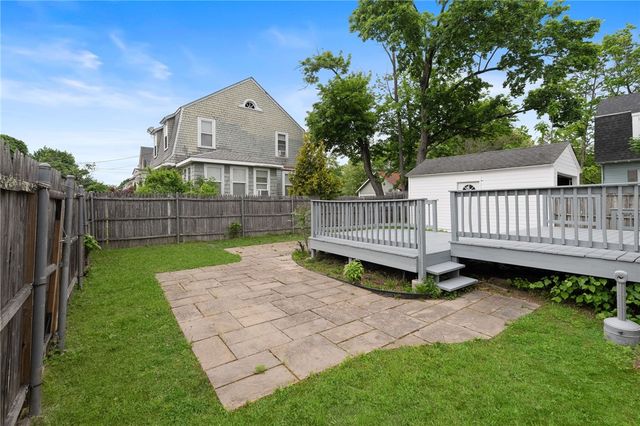 105 Park Avenue, Cranston, RI 02905