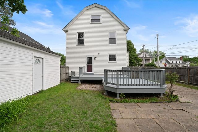 105 Park Avenue, Cranston, RI 02905