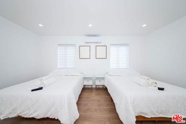 11315 Tiara Street, North Hollywood, CA 91601