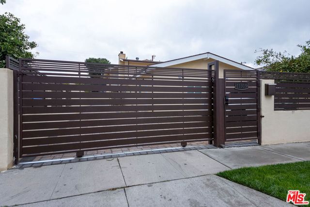 11315 Tiara Street, North Hollywood, CA 91601