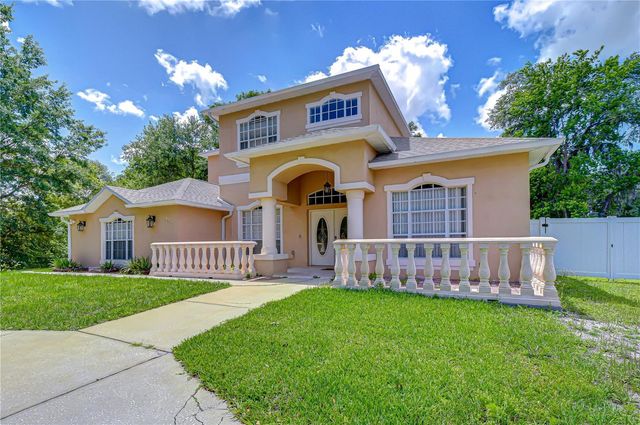 6213 PARKWAY BOULEVARD, Land O Lakes, FL 34639
