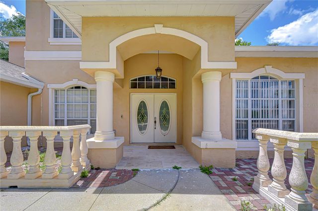 6213 PARKWAY BOULEVARD, Land O Lakes, FL 34639