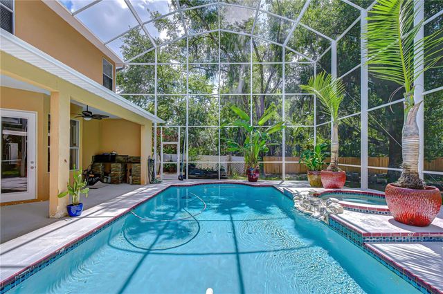 6213 PARKWAY BOULEVARD, Land O Lakes, FL 34639