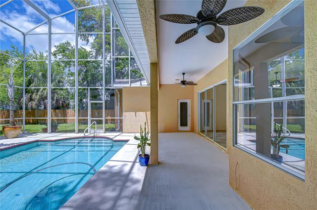 6213 PARKWAY BOULEVARD, Land O Lakes, FL 34639