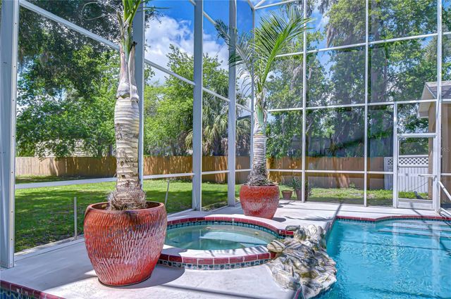 6213 PARKWAY BOULEVARD, Land O Lakes, FL 34639