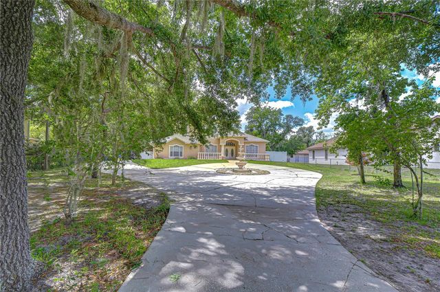 6213 PARKWAY BOULEVARD, Land O Lakes, FL 34639