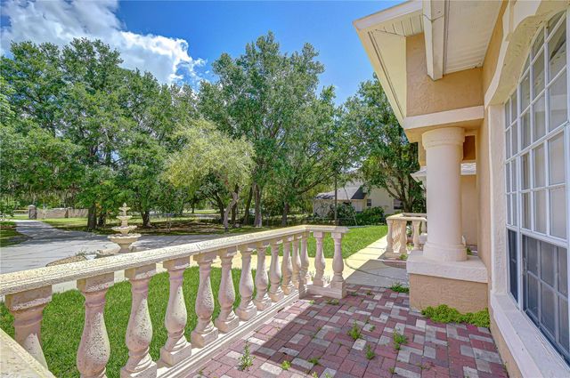 6213 PARKWAY BOULEVARD, Land O Lakes, FL 34639
