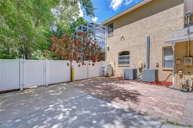 6213 PARKWAY BOULEVARD, Land O Lakes, FL 34639