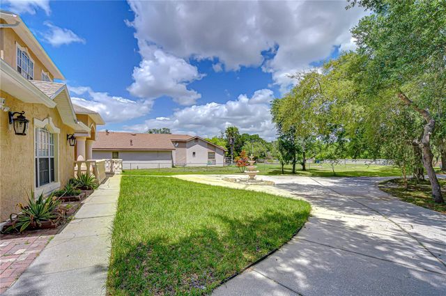 6213 PARKWAY BOULEVARD, Land O Lakes, FL 34639
