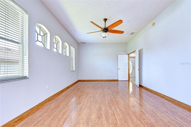 6213 PARKWAY BOULEVARD, Land O Lakes, FL 34639