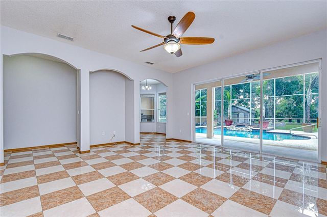 6213 PARKWAY BOULEVARD, Land O Lakes, FL 34639