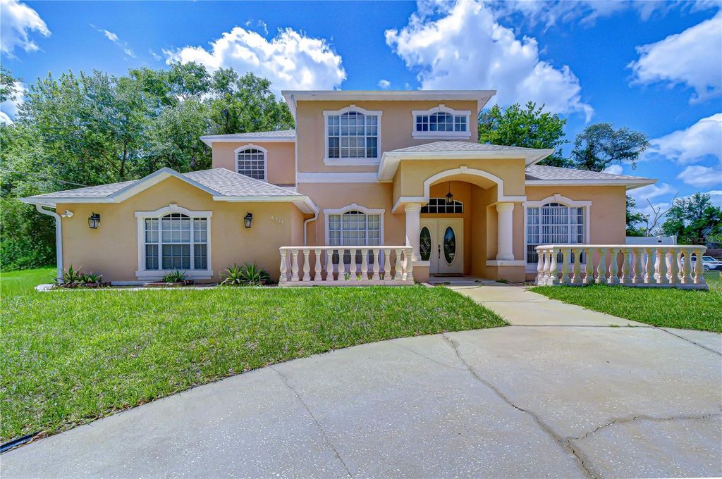 6213 PARKWAY BOULEVARD, Land O Lakes, FL 34639
