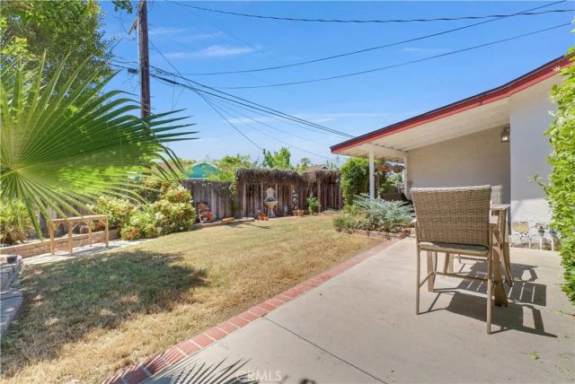 651 Buena Vista Parkway, Hemet, CA 92543