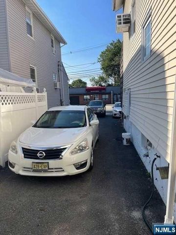 62 Park Avenue, Lyndhurst, NJ 07071