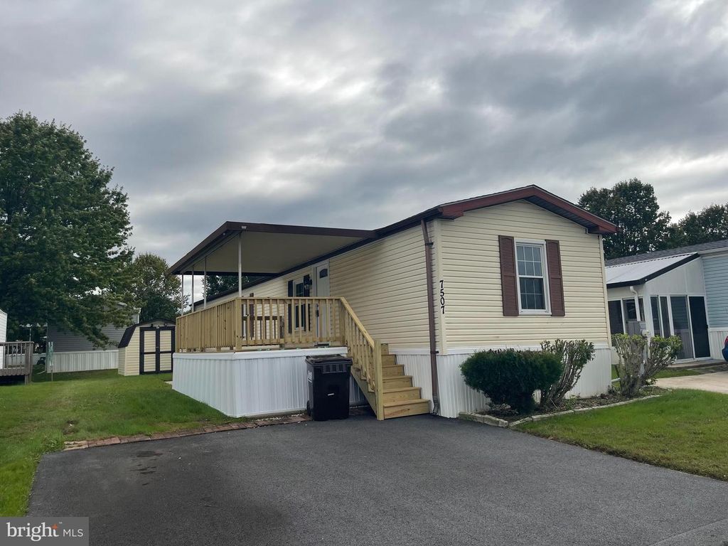 7507 BISCAYNE BAY BLVD, Middle River, MD 21220