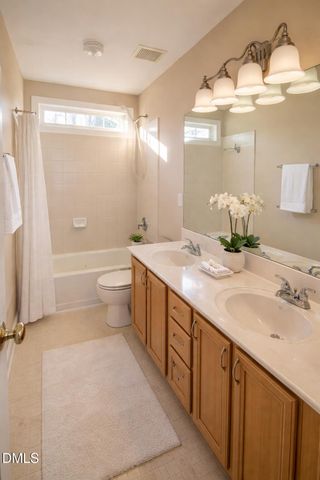 102 Hemingford Grey Court, Cary, NC 27518