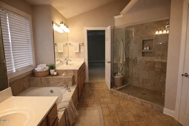 102 Hemingford Grey Court, Cary, NC 27518