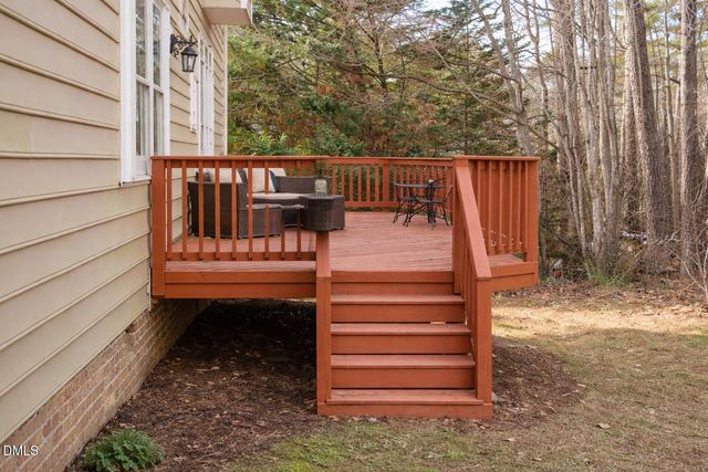 102 Hemingford Grey Court, Cary, NC 27518