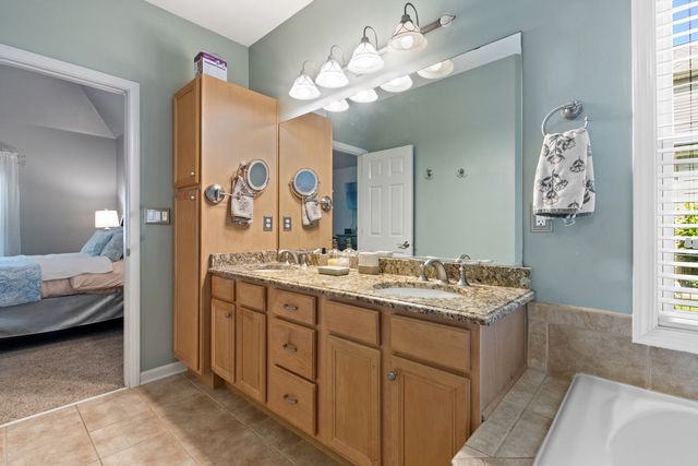 S646 Ellithorp Lane, Geneva, IL 60134