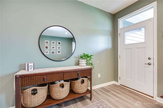 2064 Running Stream Court, Clearcreek Twp, OH 45458