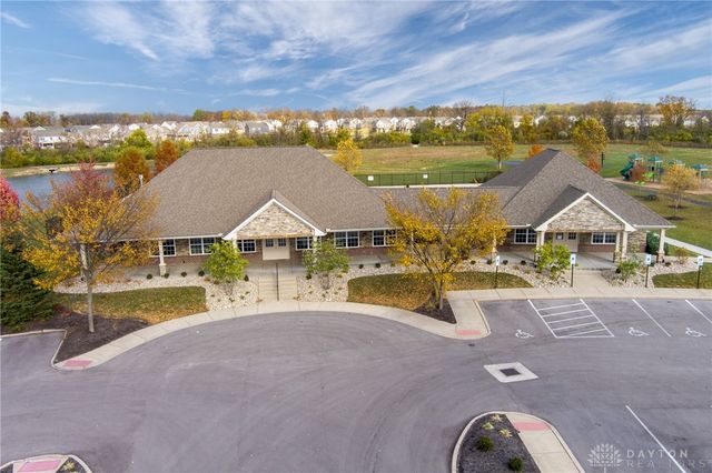 2064 Running Stream Court, Clearcreek Twp, OH 45458