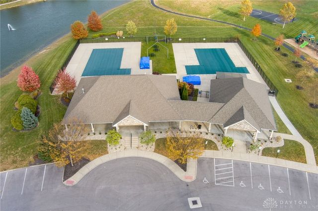 2064 Running Stream Court, Clearcreek Twp, OH 45458