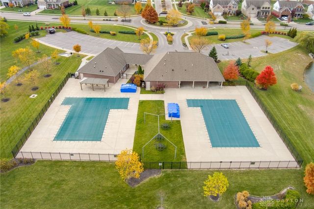 2064 Running Stream Court, Clearcreek Twp, OH 45458