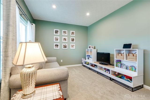 2064 Running Stream Court, Clearcreek Twp, OH 45458