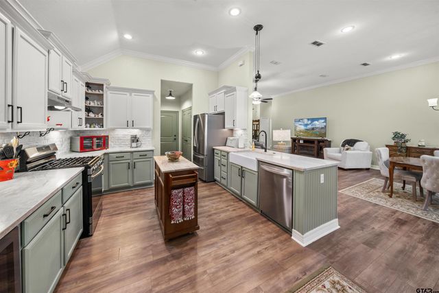 4214 Colina Trail, Tyler, TX 75707
