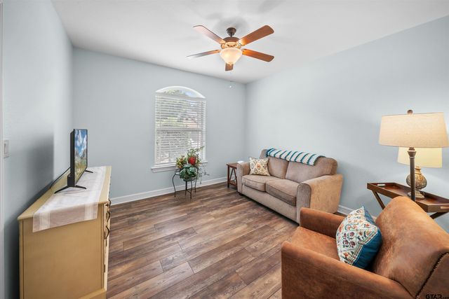 4214 Colina Trail, Tyler, TX 75707