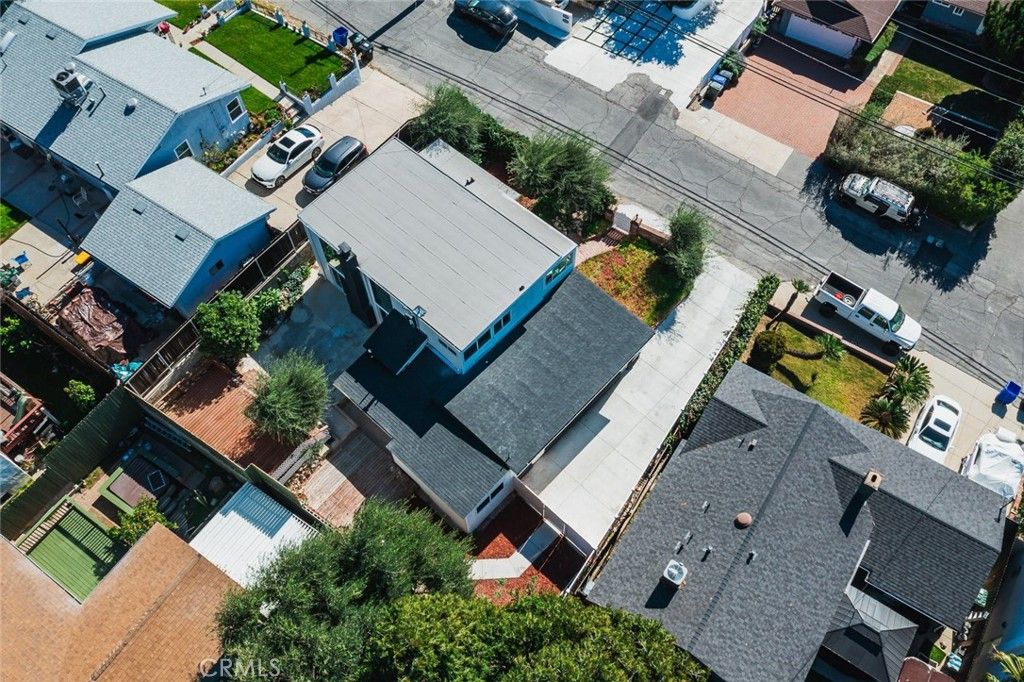 Image 52 of property listing at 2423 Rockdell, La Crescenta, CA 91214