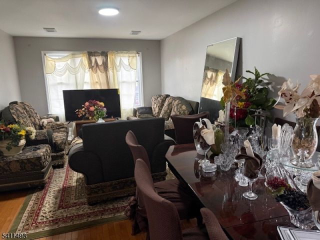 949 Olive St, Elizabeth City, NJ 07201