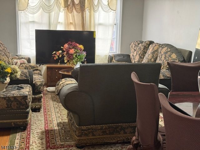 949 Olive St, Elizabeth City, NJ 07201