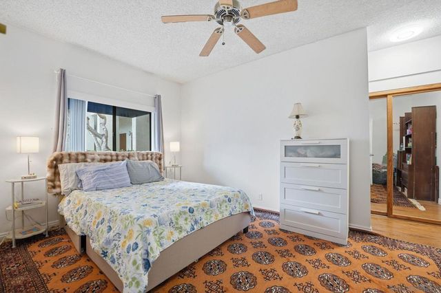 8310 Regents Rd 1E, San Diego, CA 92122