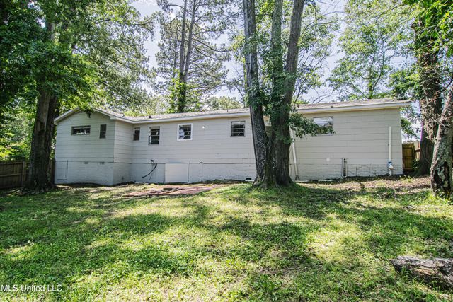 612 Heather Lane, Jackson, MS 39206