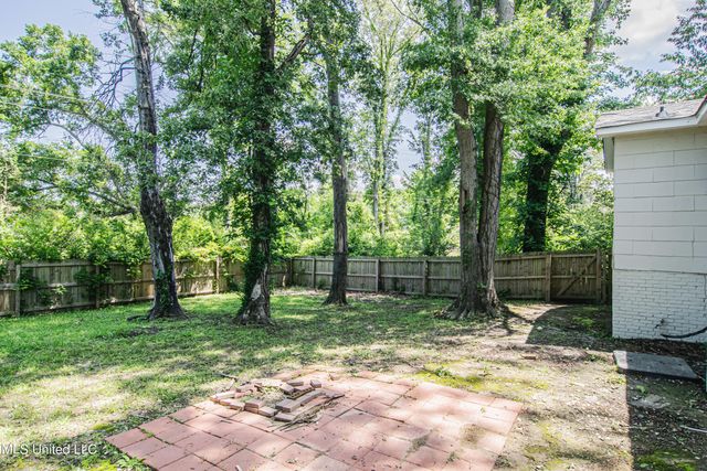 612 Heather Lane, Jackson, MS 39206